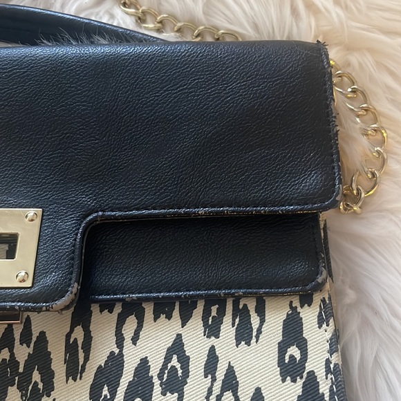 Olivia + Joy Handbag, Cute bags - Picture 9 of 12